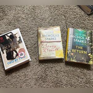 $3/25 Hardcover Nicholas Sparks books!